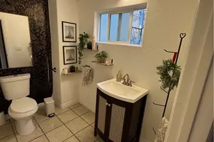 27914 W Shore Rd, Lake Arrowhead, CA 92352 - Photo 10