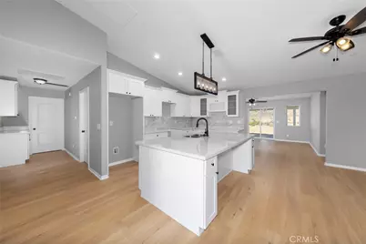 14490 Savannah Court, Apple Valley, CA 92307 - Photo 10