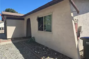 2119 Casita Ct, Hemet, CA 92545 - Photo 2
