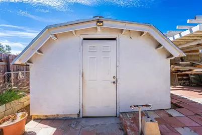 6916 36th Street, Jurupa Valley, CA 92509 - Photo 32