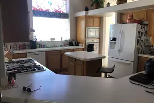 42850 Hill Top Dr, Banning, CA 92220 - Photo 4