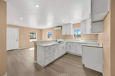 7982 Whitlock Avenue, San Bernardino, CA 92410 - Photo 12