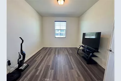 9247 Barnwood, Hesperia, CA 92344 - Photo 6