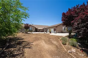 7575 Rancho Rd, Wrightwood, CA 92372 - Photo 2