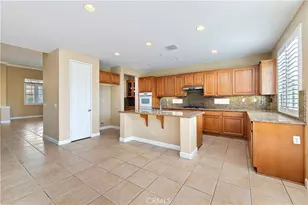 11356 Pondhurst Way, Riverside, CA 92505 - Photo 18