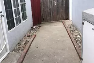 169 E 68th Way, Long Beach, CA 90805 - Photo 10