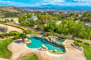 21410 Avenida De Arboles, Murrieta, CA 92562 - Photo 6