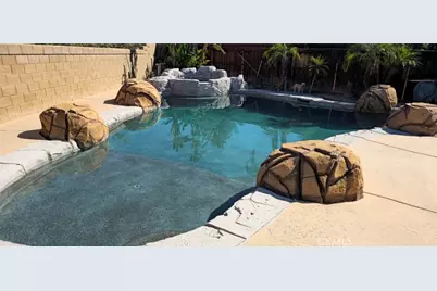 1940 Clemens Place, San Jacinto, CA 92583 - Photo 10