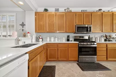 28250 Grandview, Moreno Valley, CA 92555 - Photo 8