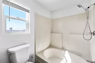 11772 Middleton, Phelan, CA 92371 - Photo 22