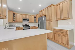 16565 W London, Fontana, CA 92335 - Photo 8