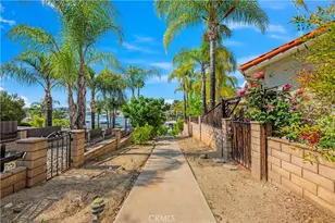 23316 Gray Fox, Canyon Lake, CA 92587 - Photo 8