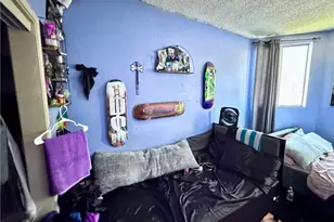 7011 7011 Bonsallo, Los Angeles, CA 90044 - Photo 16