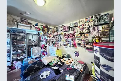 7011 7011 Bonsallo, Los Angeles, CA 90044 - Photo 26