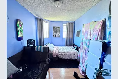 7011 7011 Bonsallo, Los Angeles, CA 90044 - Photo 18