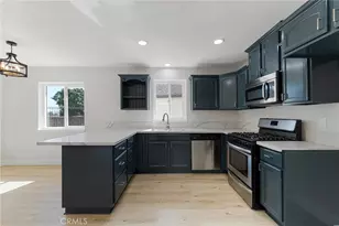 4905 Village Green, San Bernardino, CA 92407 - Photo 8