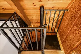 33020 Arrowbear Dr, Running Springs, CA 92382 - Photo 20