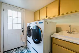 40885 Mountain Pride, Murrieta, CA 92562 - Photo 10