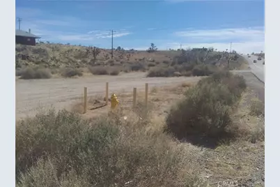 4409 Old Woman Springs, Yucca Valley, CA 92284 - Photo 2