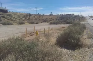 4409 Old Woman Springs, Yucca Valley, CA 92284 - Photo 2