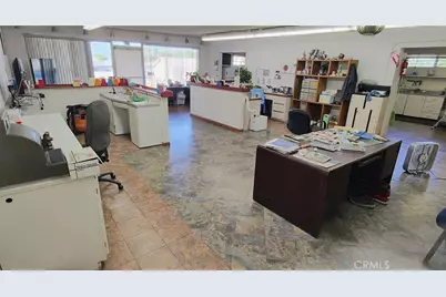 501 S Victoria, Corona, CA 92879 - Photo 6