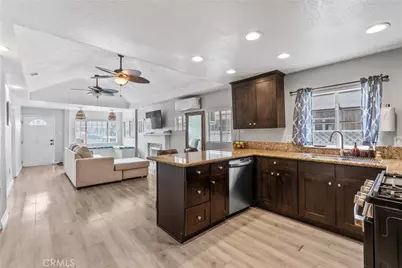 126 E Balboa, Newport Beach, CA 92661 - Photo 8