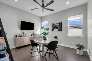 11686 Oakton Wy, Corona, CA 92883 - Photo 18