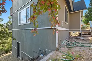 971 Nadelhorn Dr, Lake Arrowhead, CA 92352 - Photo 6