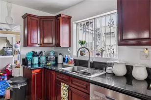 1664 W 55th St, Los Angeles, CA 90062 - Photo 10