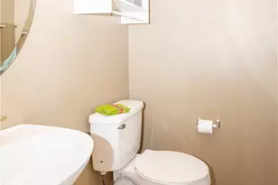 323 Camden Ct, Corona, CA 92879 - Photo 20