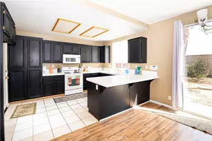 323 Camden Ct, Corona, CA 92879 - Photo 14