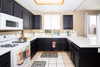 323 Camden Court, Corona, CA 92879 - Photo 16
