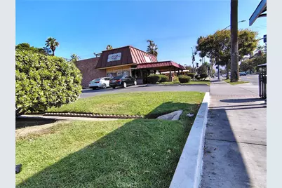 2115 University, Riverside, CA 92507 - Photo 10