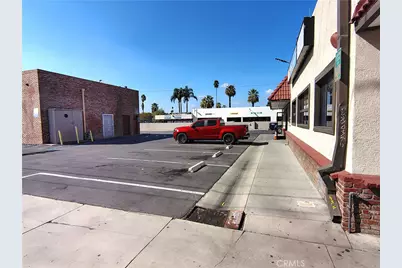 2115 University, Riverside, CA 92507 - Photo 20