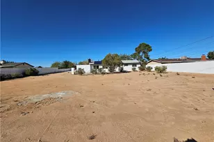 22725 Anoka, Apple Valley, CA 92308 - Photo 38