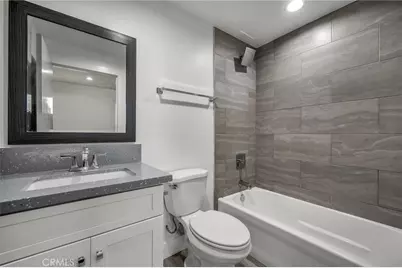 755 E 84th, Los Angeles, CA 90001 - Photo 18