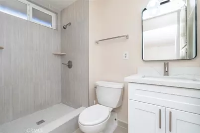 1557 E Cherry Hill, Ontario, CA 91761 - Photo 20