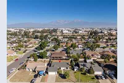 1557 E Cherry Hill, Ontario, CA 91761 - Photo 32