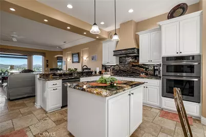 30391 Sparkle Drive, Canyon Lake, CA 92587 - Photo 8