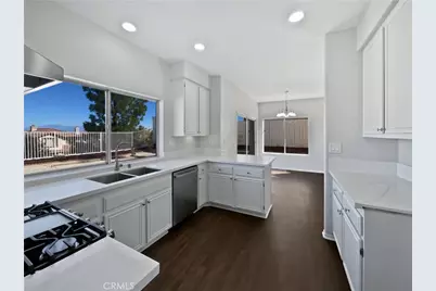 24 Bella Firenze, Lake Elsinore, CA 92532 - Photo 22