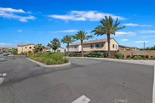32894 Crown Point Ln, Lake Elsinore, CA 92530 - Photo 26