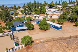 16672 Mockingbird Canyon Rd, Riverside, CA 92504 - Photo 2