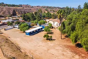 16672 Mockingbird Canyon Rd, Riverside, CA 92504 - Photo 32