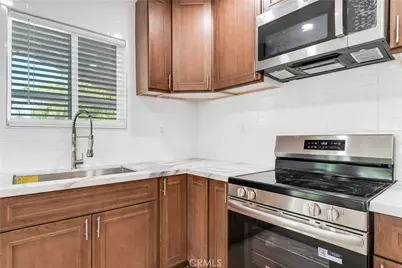 16672 Mockingbird Canyon Road, Riverside, CA 92504 - Photo 8