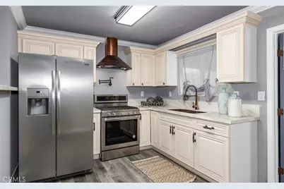 824 Hartzell Avenue, Redlands, CA 92374 - Photo 12