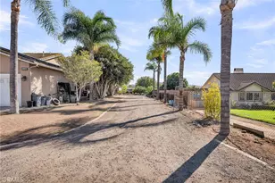 19855 Mariposa Ave, Riverside, CA 92508 - Photo 34