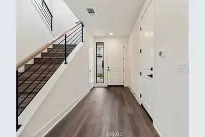 1019 N Staley Lane, Los Angeles, CA 90042 - Photo 4