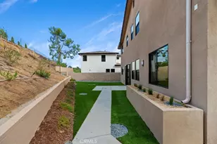 1019 N Staley Ln, Los Angeles, CA 90042 - Photo 50