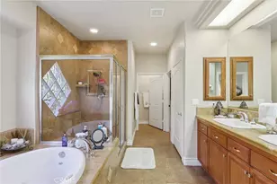 12780 Golf Course Dr, Victorville, CA 92395 - Photo 20
