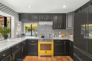 25962 Ernestine Ct, Laguna Hills, CA 92653 - Photo 4